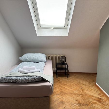 Comfortable Shared Apartment With Private Room In Wesseling Exterior foto