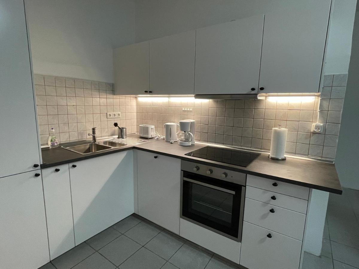 Comfortable Shared Apartment With Private Room In Wesseling Exterior foto