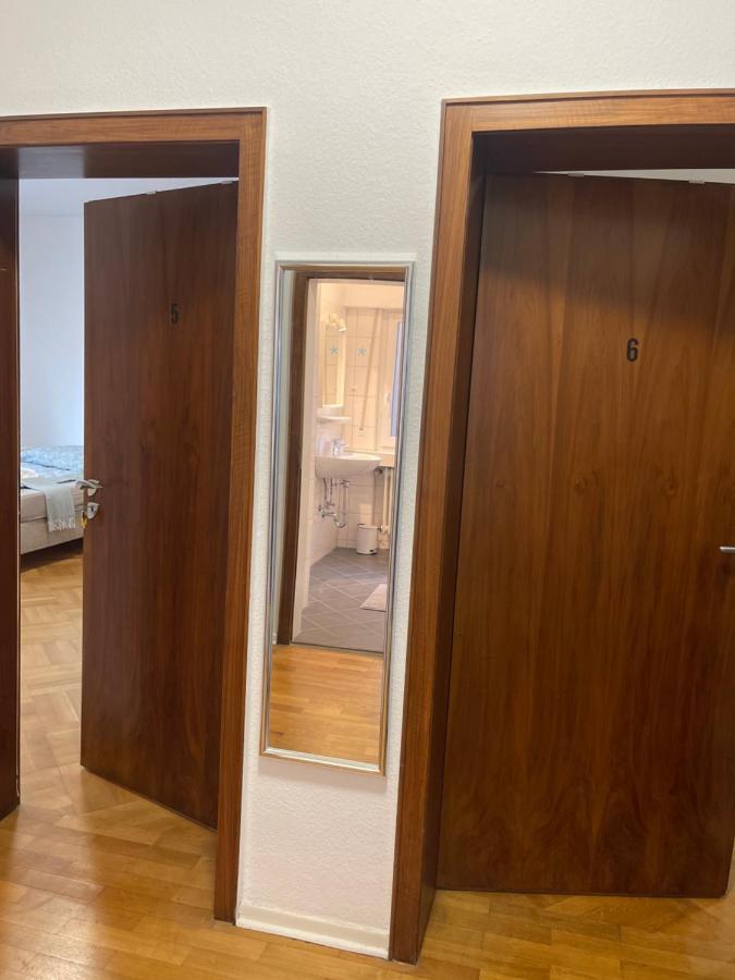 Comfortable Shared Apartment With Private Room In Wesseling Exterior foto