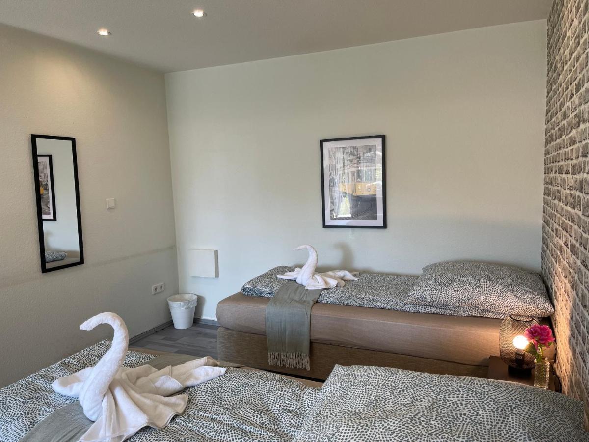 Comfortable Shared Apartment With Private Room In Wesseling Exterior foto